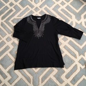 3/4 sleeve V Neck Silver accent tunic 3X